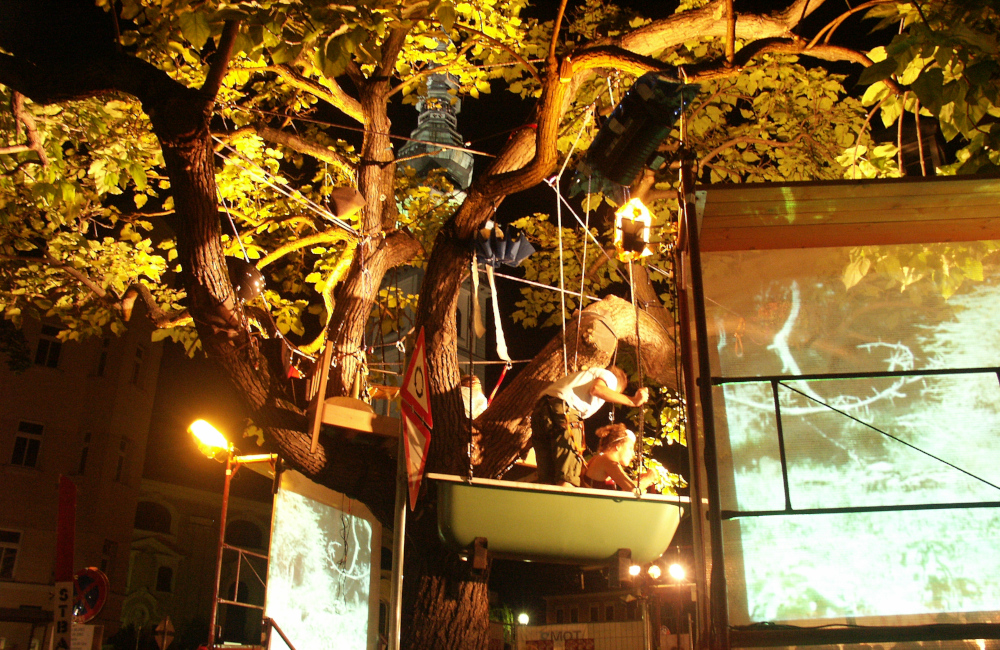Beleuchtung und Videoprojektion für die Theater im Baum Aufführung in Klagenfurt