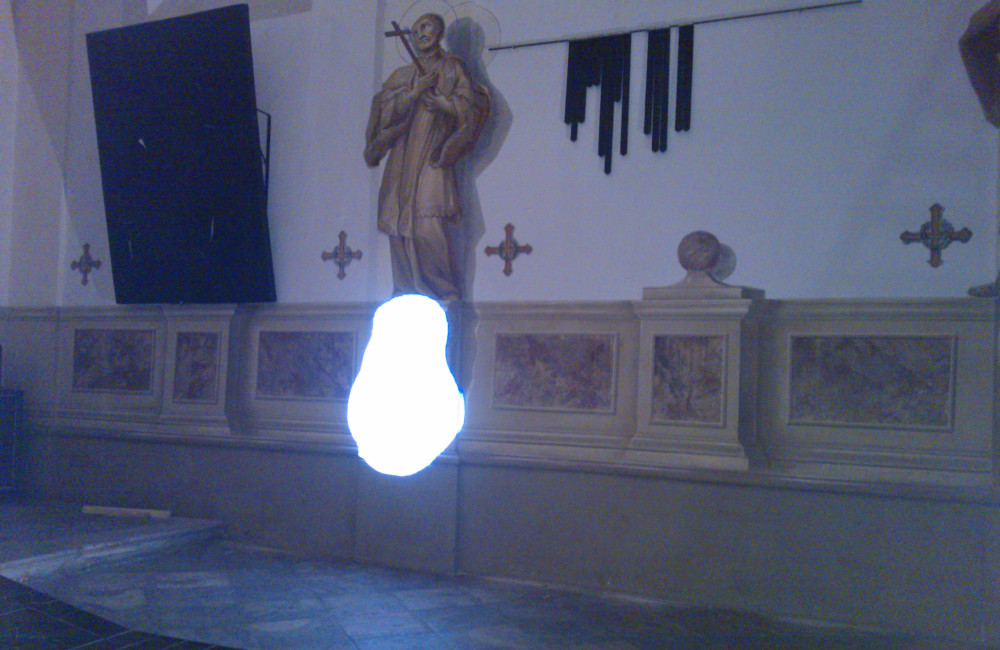 Lichtinstallation im MMKK Klagenfurt für Luisa Kasalizky
