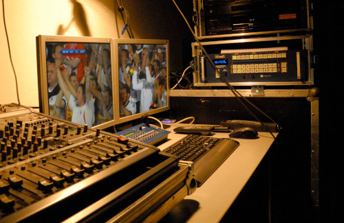 Videotechnik (FoH) Technikplatz FoH mit Video und Tontechnik für Public Viewing im Burghof Klagenfurt MMKK