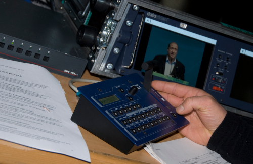 Videotechnik FoH Analogway Videoregie mit Vorschaumonitor für Parteiveranstaltung der Grünen in der Messehalle Klagenfurt